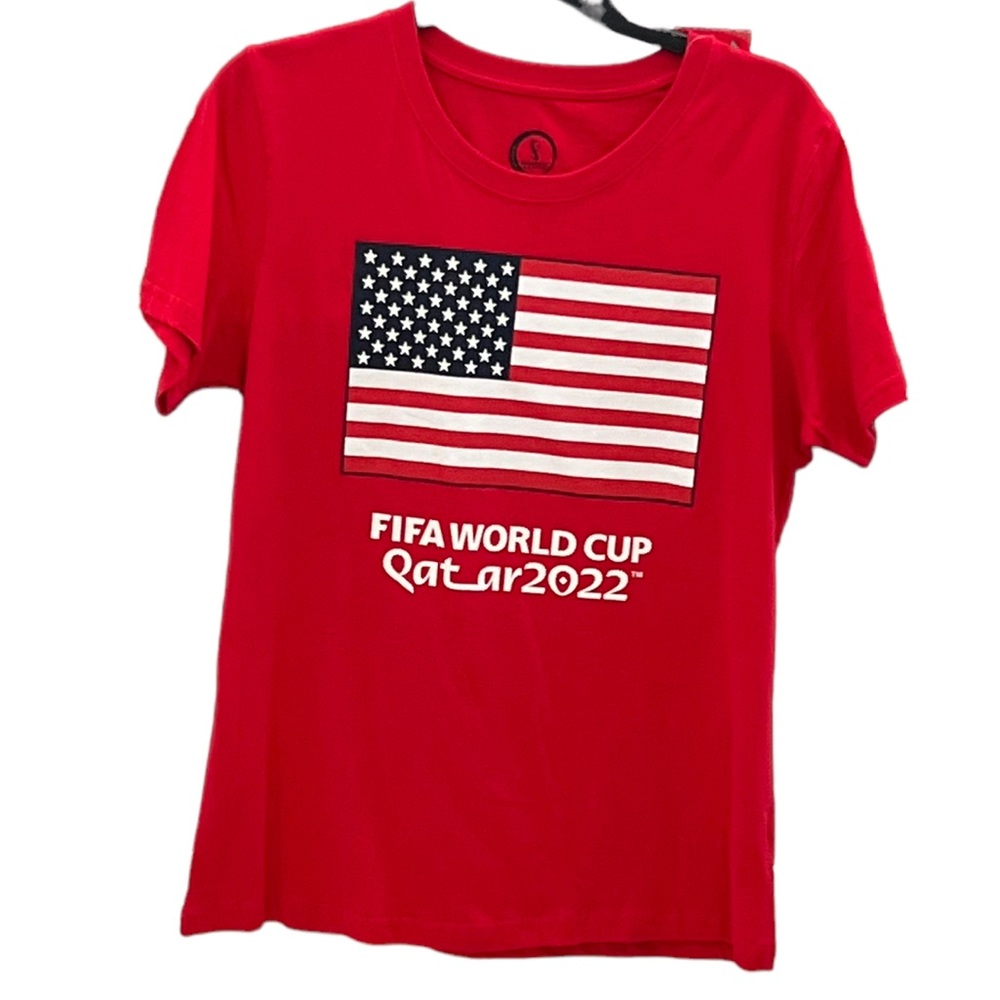 SHIRT - Qatar FIFA World Cup t-shirt NWT